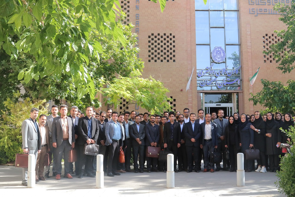 گزارش تصویری/ دوره کارآموزی پذیرفته شدگان آزمون 1400 کانون وکلای دادگستری استان اصفهان آغاز شد